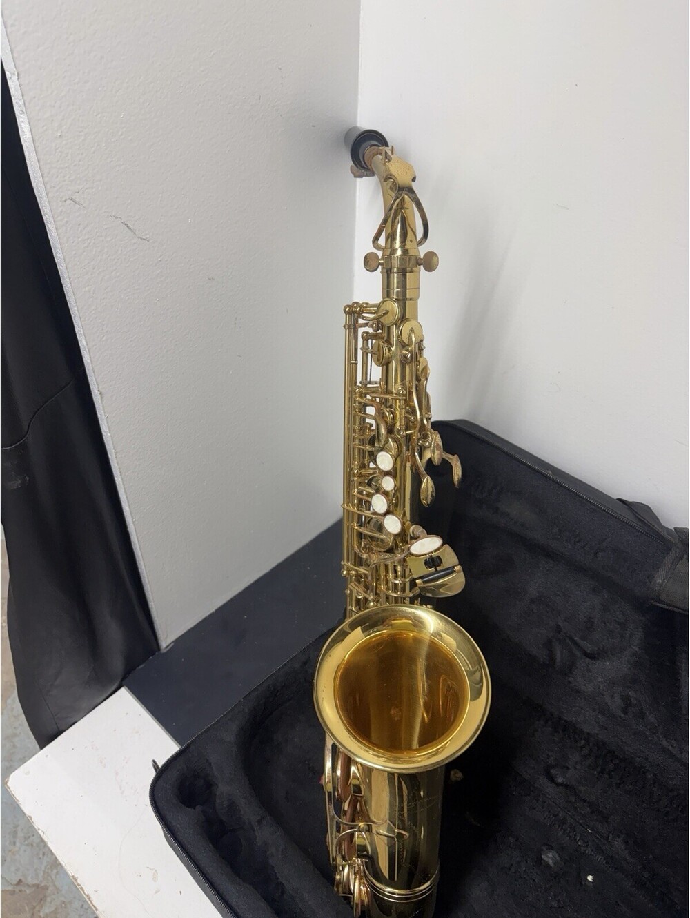 Mendini by Cecilio Alto Saxophone w/ Case, Strap,Chromatic Tuner Metronome - Picture 7 of 15